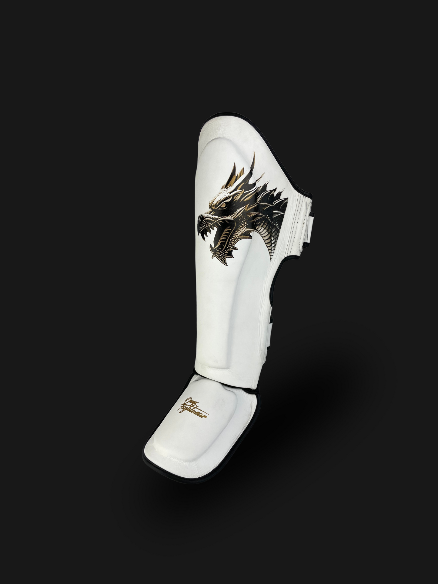 ONYX FIGHTWEAR SCHIENBEINSCHONER ECHTLEDER